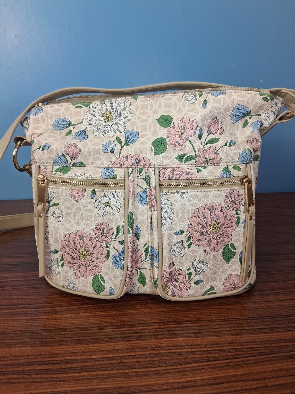Floral Crossbody Cream Colored Multi-pocket Zip Bag/Purse